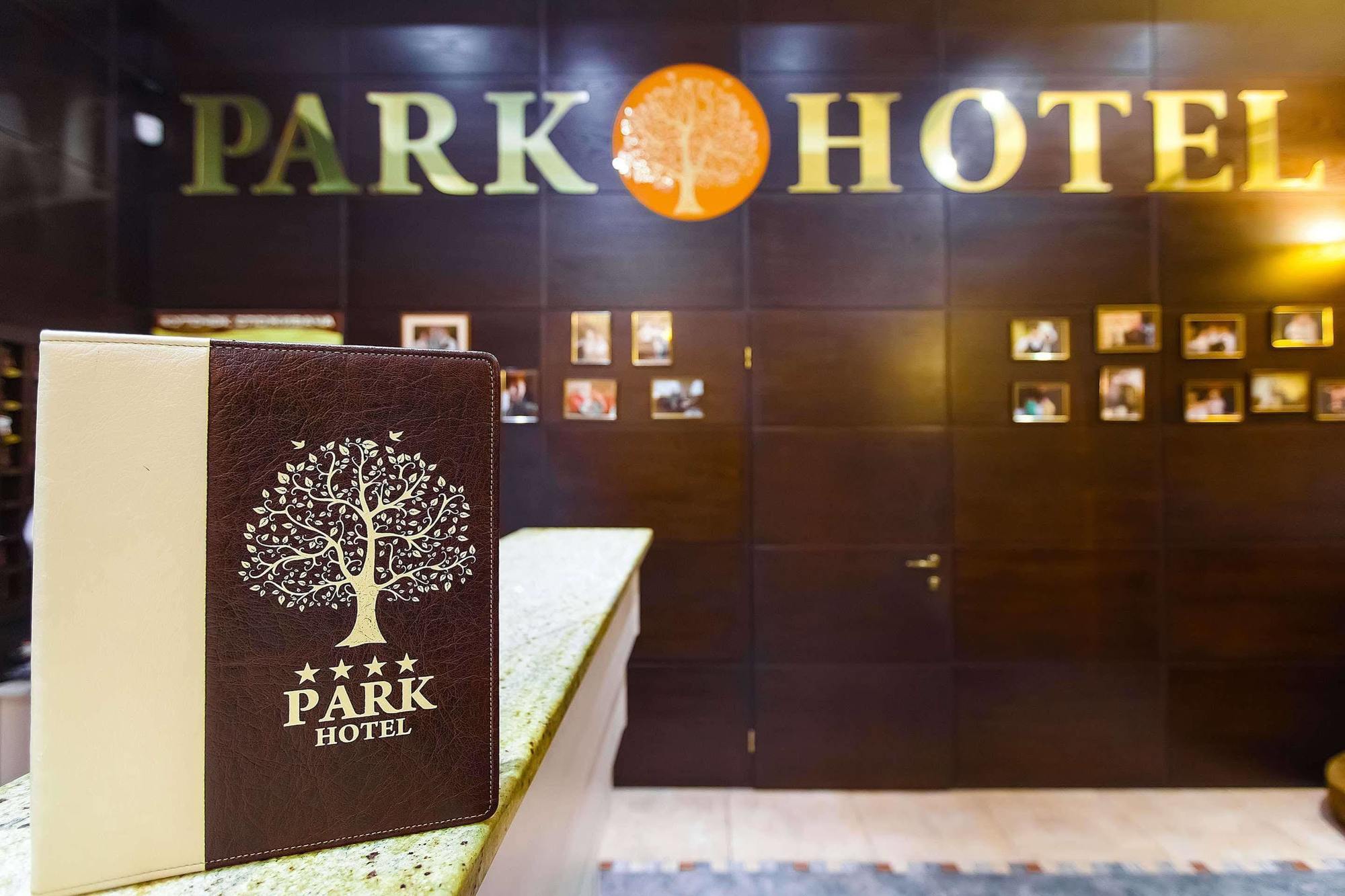 Park Hotel Charkiw Exterior foto